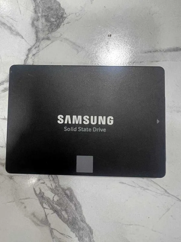 SSD Samsung 850 EVO 500GB SATA 3 2 SSD Samsung 850 EVO 500GB SATA 3 2