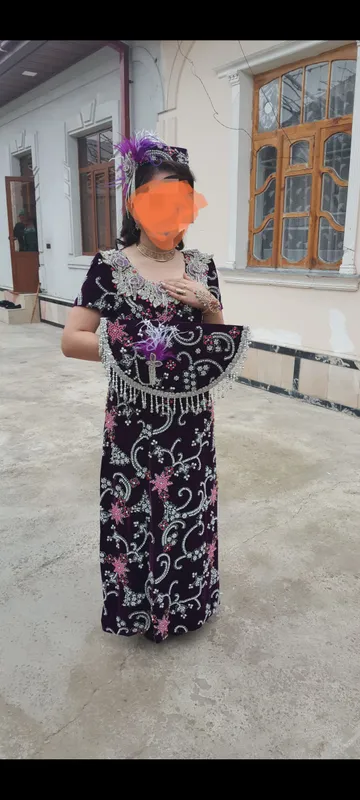 toshli kuylak qalpoq dastrumoli bilan
