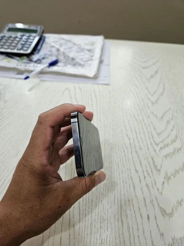 Iphone 12 pro ideal 3