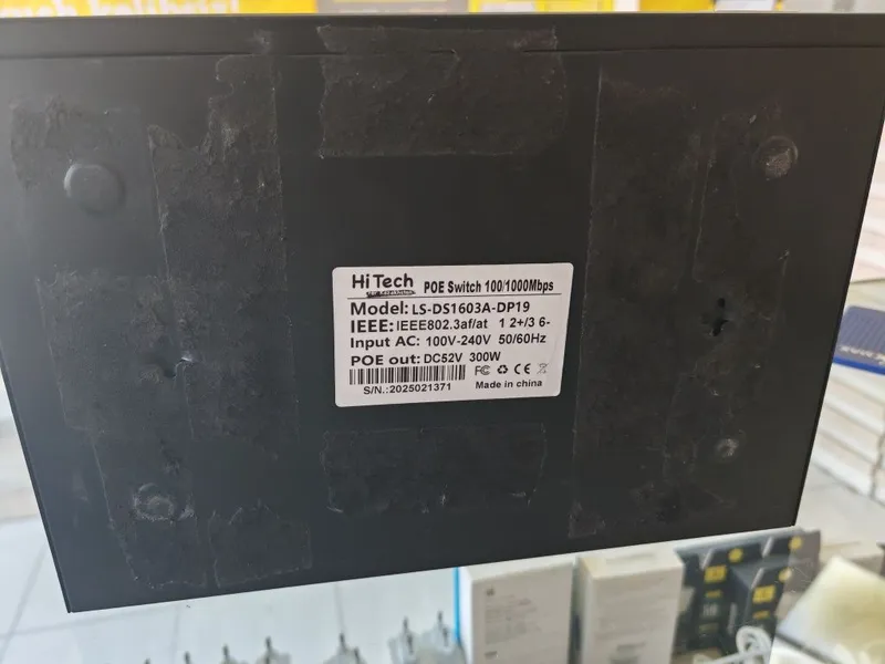 POE Switch 100/1000Mbps 1 POE Switch 100/1000Mbps 1