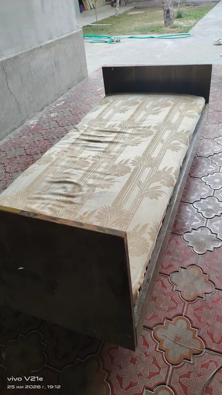 yotoq karavat
