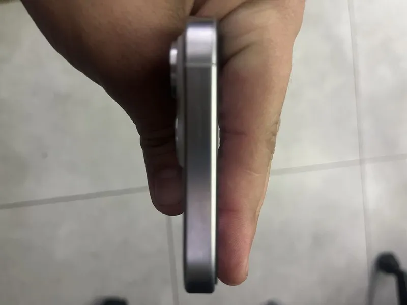 Iphone 16 pro max 1 Iphone 16 pro max 1