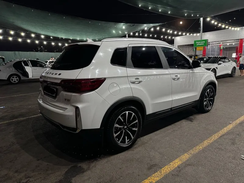 Bestune T33 срочно сотилади 2