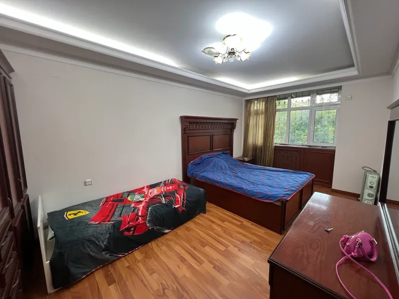 3 xonali kvartira, 90 m2, Mirzo Ulug'bek 6 3 xonali kvartira, 90 m2, Mirzo Ulug'bek 6