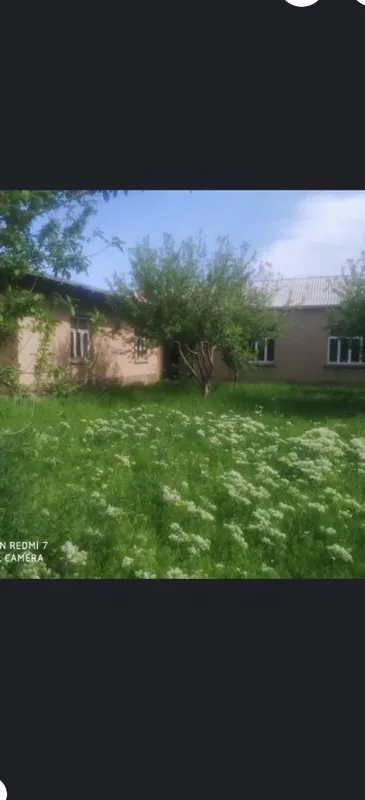Hovli uy sotiladi 10 sotix 9xonali lokatsiya bomba 8 Hovli uy sotiladi 10 sotix 9xonali lokatsiya bomba 8