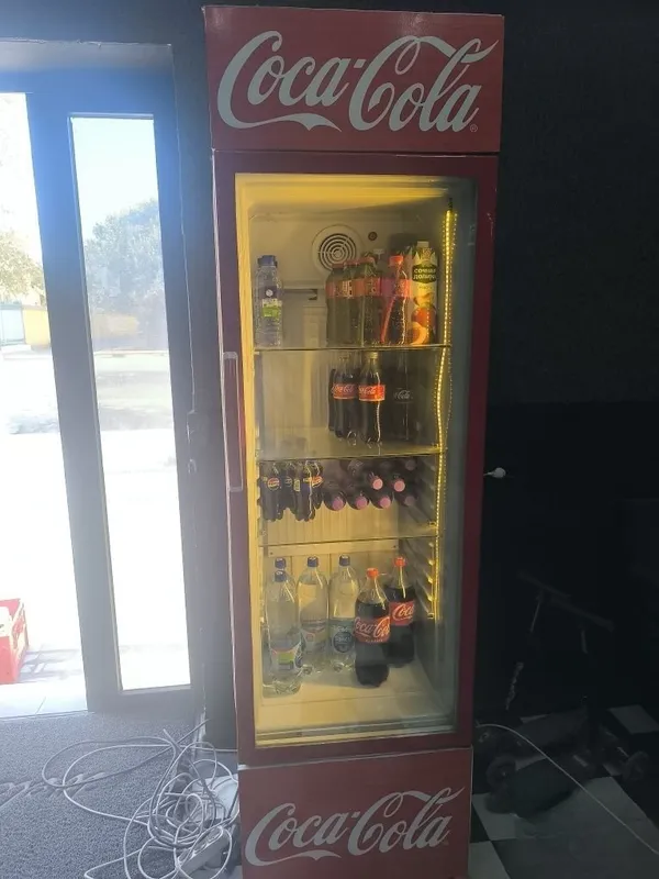 Продаётся холодильник 1 Продаётся холодильник 1