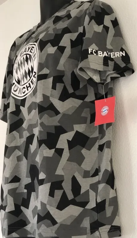 Футболка FC Bayern Munich — фото 1
