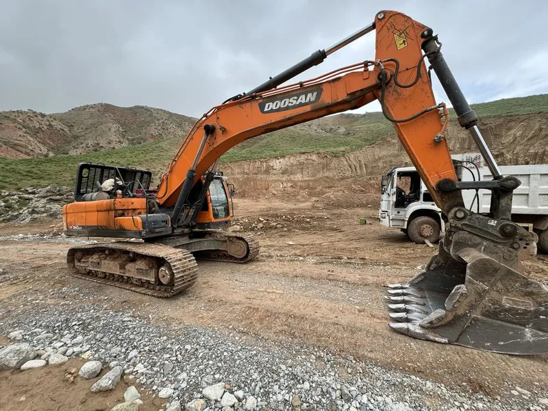 Экскаватор DOOSAN 340 — фото 3