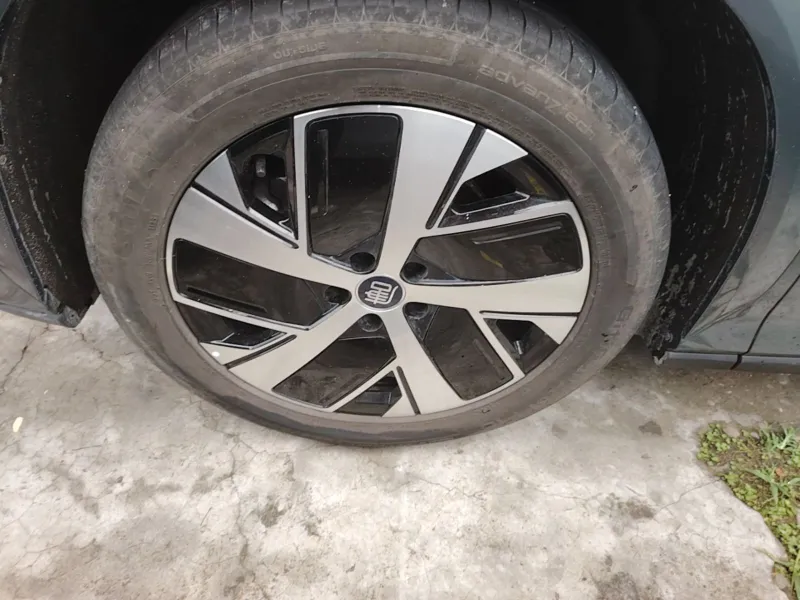 BYD Tang L, 670km Flagship 5