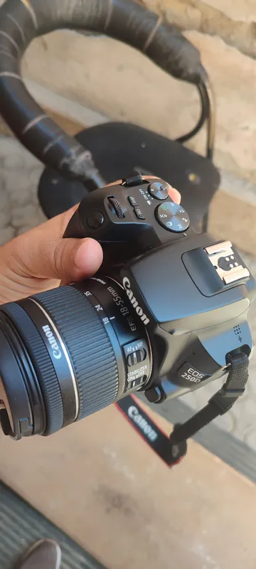 Canon 250D 4K — идеальное состояние 4 Canon 250D 4K — идеальное состояние 4