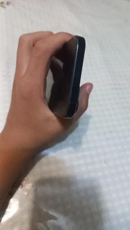 iPhone 15 sotiladi yangi 87 yomks radnoy 5