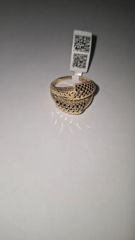 tilla uzuk sotiladi
