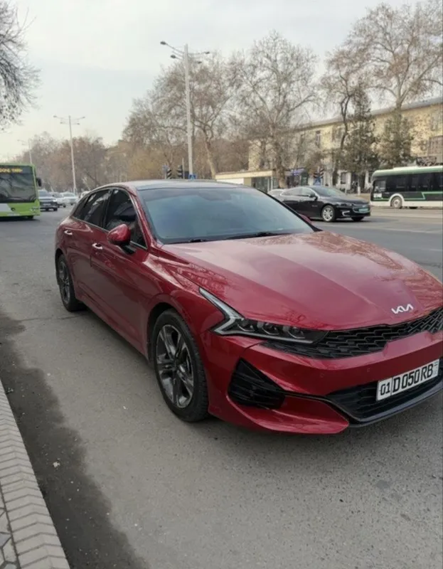 Kia k5 sotiladi GT line 3 Kia k5 sotiladi GT line 3