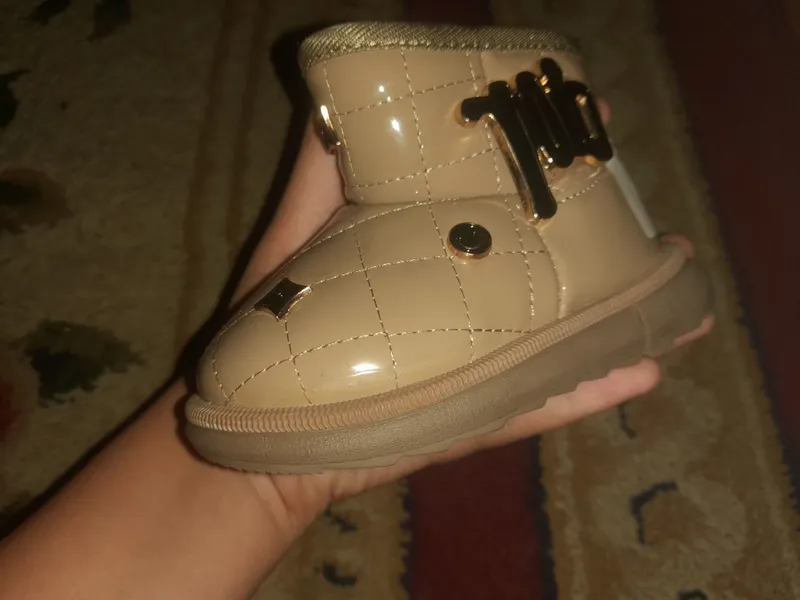 Сапожки продаются, внутри мех Dior 2