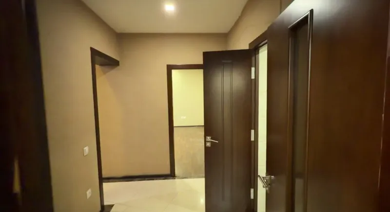 Shayxontohur Labzak 175 m2 ofes uzoq mudatga ijataga beriladi 2
