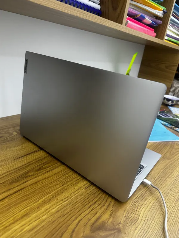 Lenovo 4