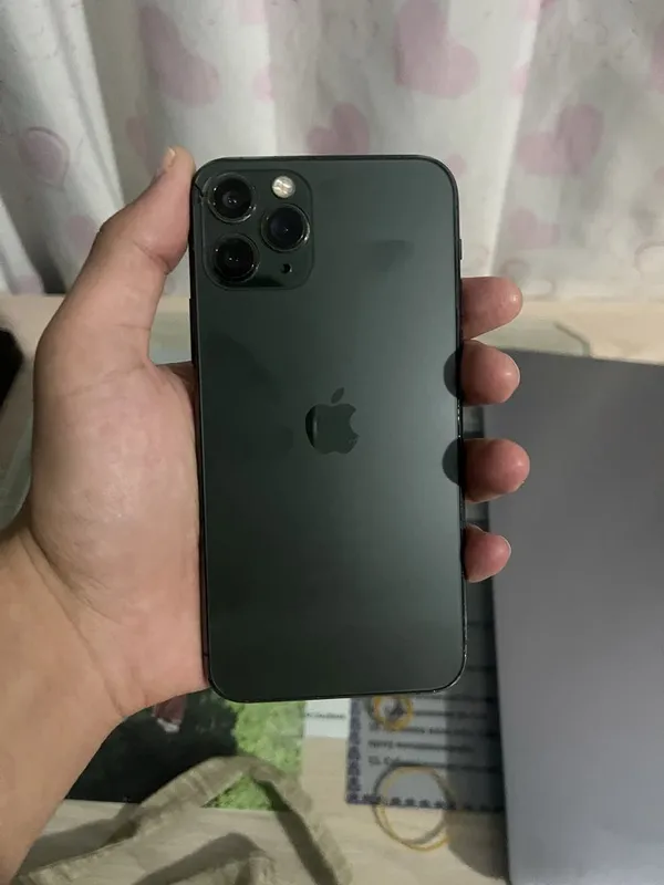 Iphone11 pro sotiladi srochna holati orta 1
