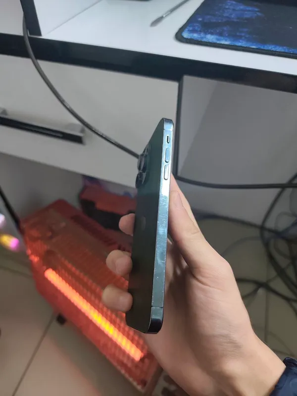 iPhone 13 Pro Green 5 iPhone 13 Pro Green 5