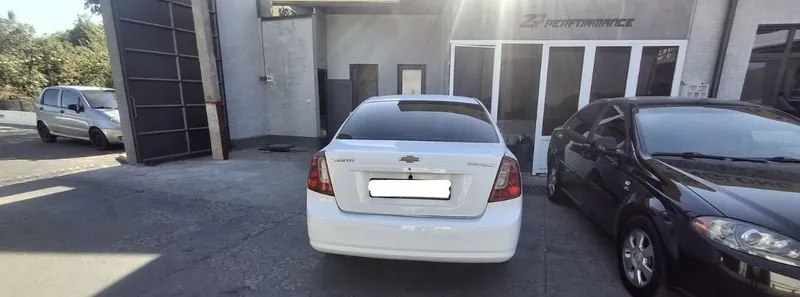Chevrolet Lacetti 3