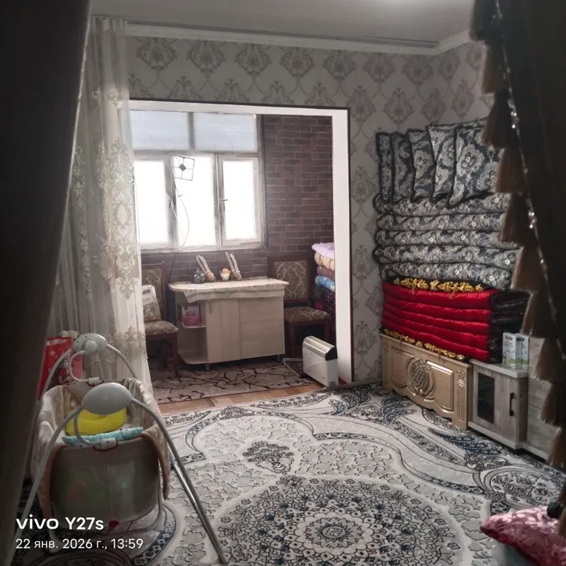 Уй сотилади Охангарон 4микра райони 22500$ нархи.. 2 Уй сотилади Охангарон 4микра райони 22500$ нархи.. 2