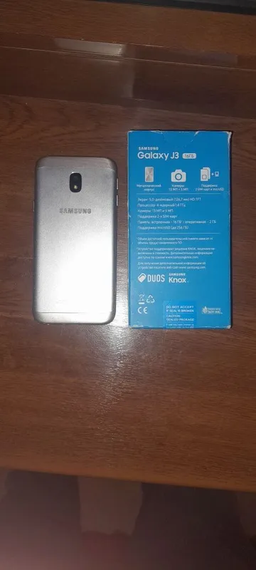 Samsung j330 telefon — фото 3