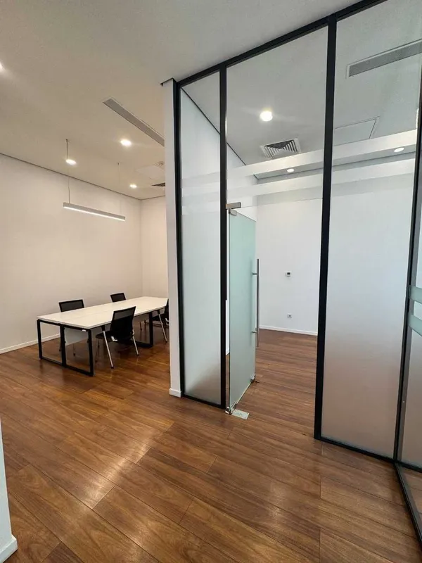 Gross Plaza biznes markazida 80 m² ofis | 2-qavat | Egasidan 9