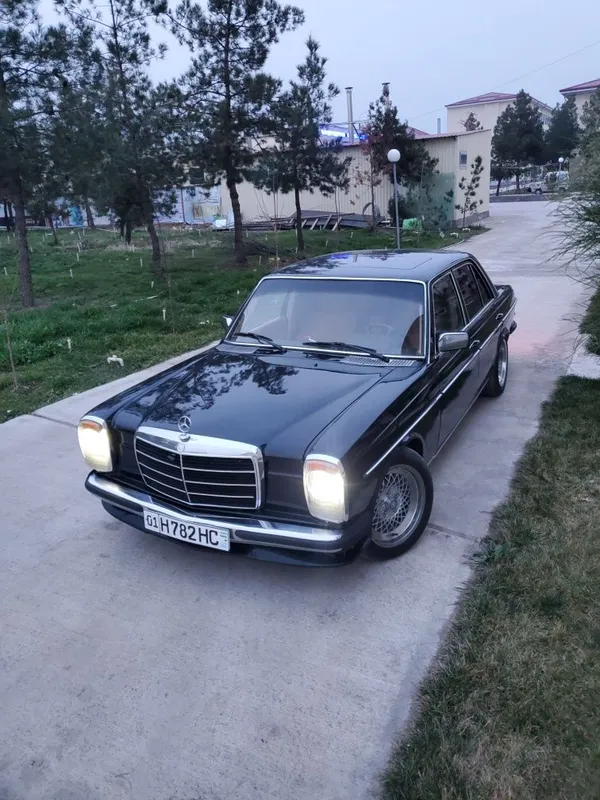 Mercedes Ben's w123 — фото 1
