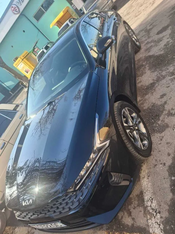 KIA K5 NAQdga va variantga