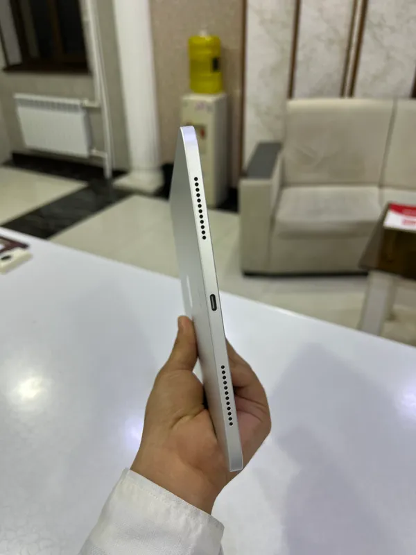 iPad 10 (10th Generation)       64GB Wi-Fi — фото 2