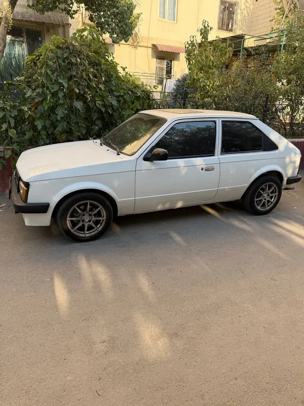 Opel kadett d 111