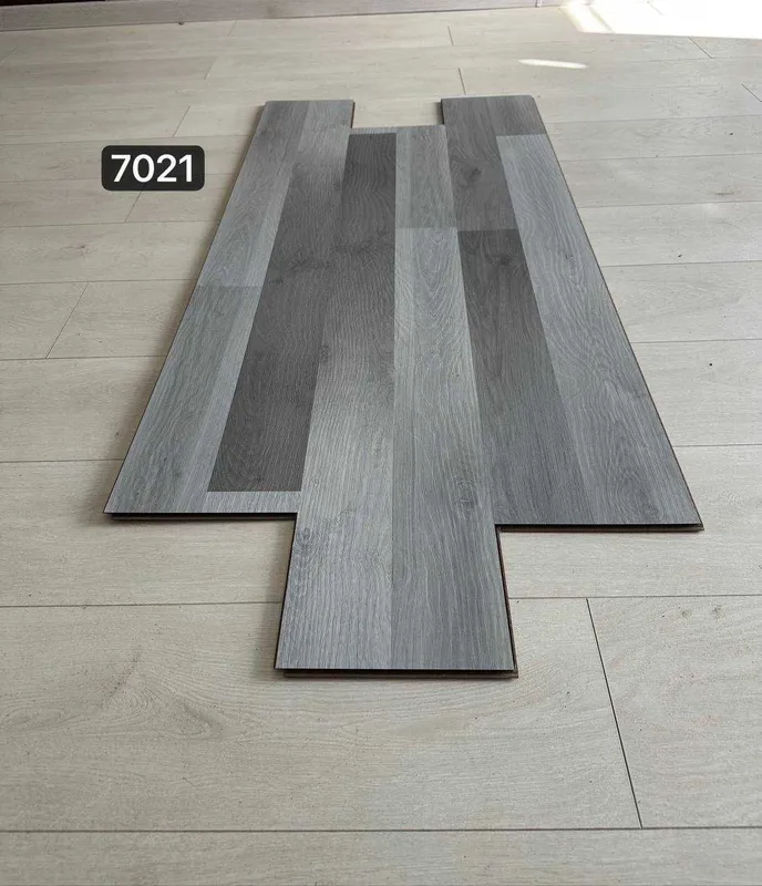 Laminat pol uchun Eng arzon narxda birinchi qo'l 4