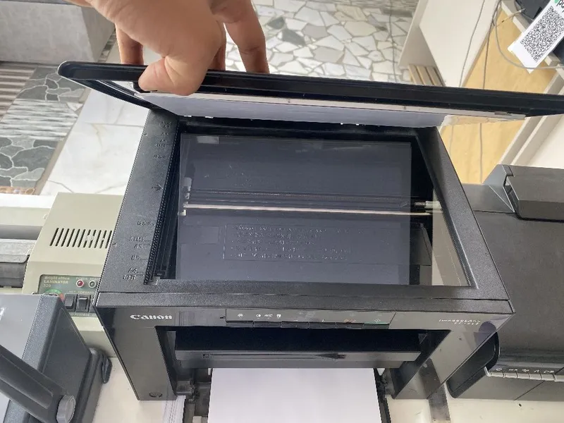 Canon MF3010 printer — фото 1