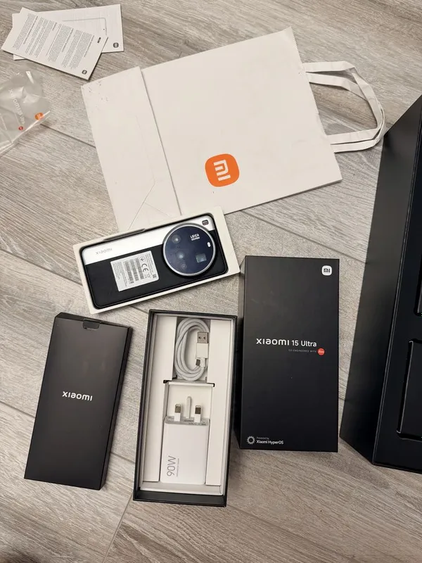 Xiaomi 15 ultra mi global 16/528гб e-sim версия full комплект имей бор 4 Xiaomi 15 ultra mi global 16/528гб e-sim версия full комплект имей бор 4