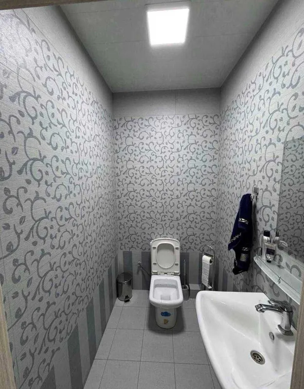 Продаётся коммерческое помещение 7