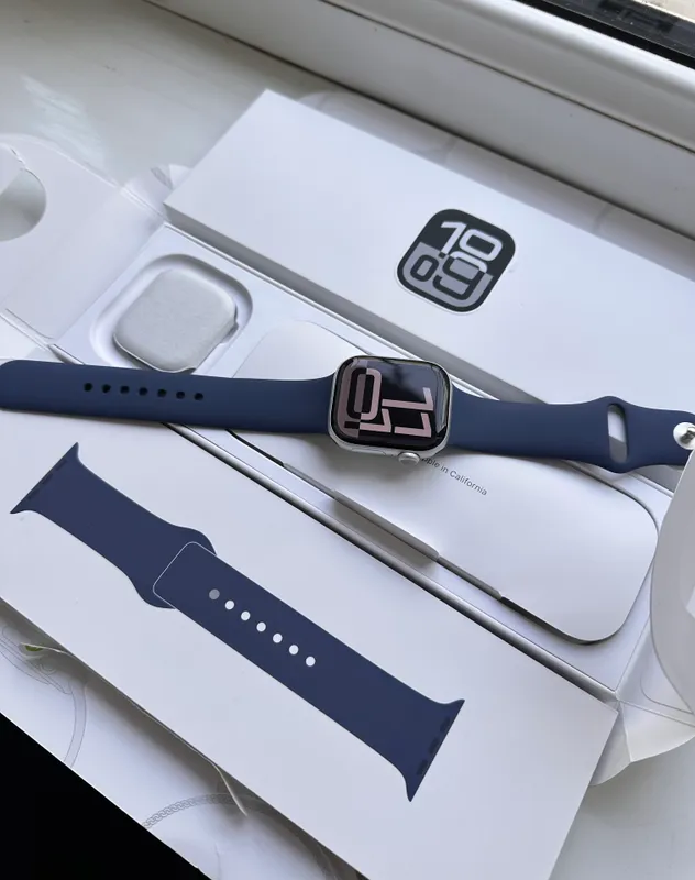 Apple Watch 10 Silver 42mm 100% 1 Apple Watch 10 Silver 42mm 100% 1