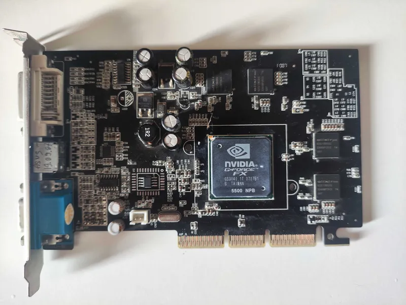 Комплект для ПК (Celeron 1.7 GHz, FX5500, DDR1 512MB, рабочий HDD) 4