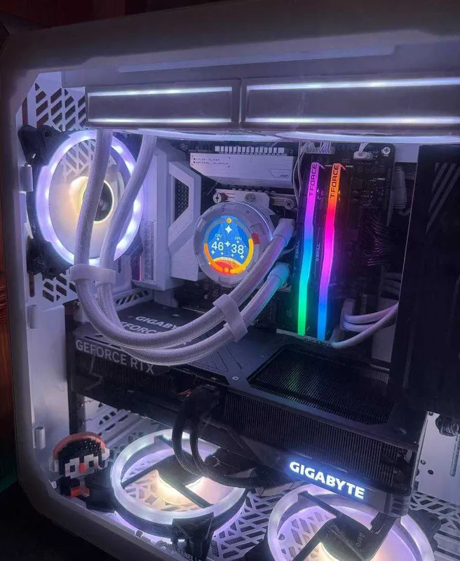 Продам компьютер i7-11700k/DDR4 64GB/RTX 4070 5 Продам компьютер i7-11700k/DDR4 64GB/RTX 4070 5