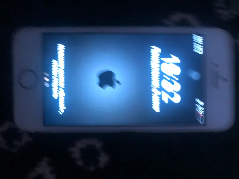 300 000 iphone 5 s