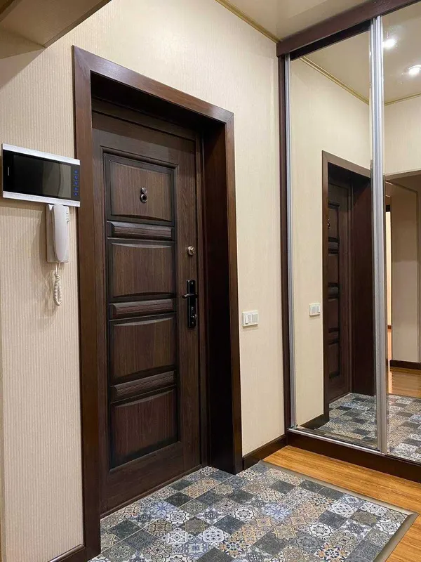 Сдам в Аренду Ойбек 3/7/9, 75м2. Евроремонт. Улица Афросиаб дом 6 8