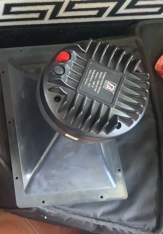 BM D 750 Аригинал драевр 1 BM D 750 Аригинал драевр 1