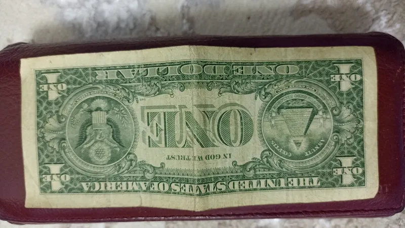 ONE DOLLAR старый купюр — фото 1
