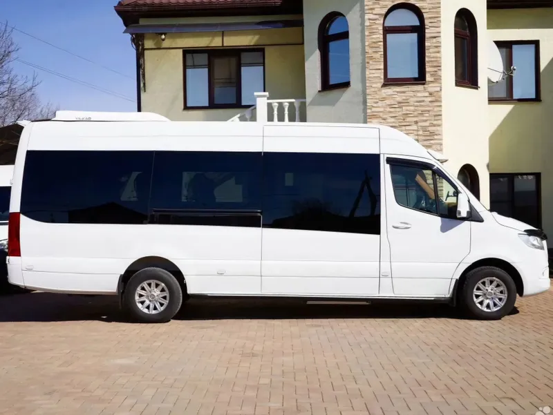 O‘zbekiston bo‘ylab yuqori darajadagi transport xizmati Mercedes Sprin — фото 3