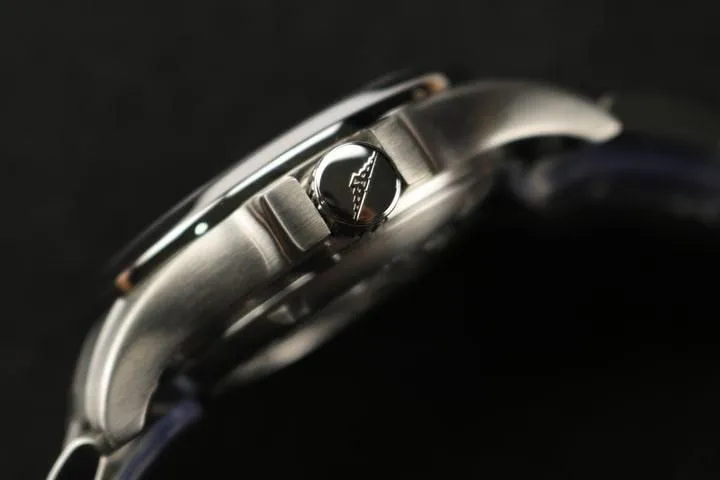 Швейцарские часы Longines Conquest VHP GMT — фото 3