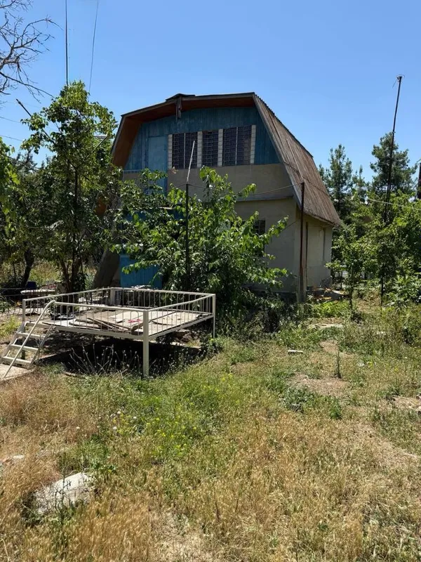 Продается Дача , паркент -Авиастроители 7,5 соток 1