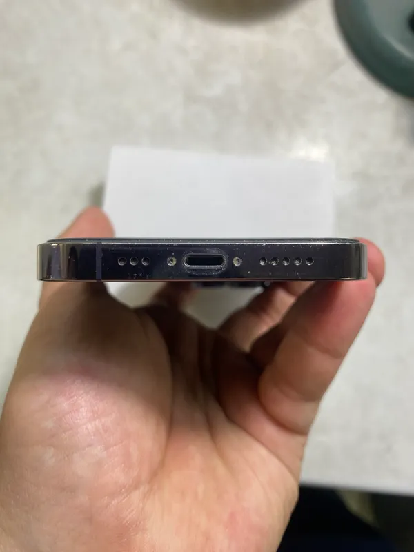 iPhone 14 Pro в нераспечатанном состоянии, хороший, есть небольшая царапина 2 iPhone 14 Pro в нераспечатанном состоянии, хороший, есть небольшая царапина 2
