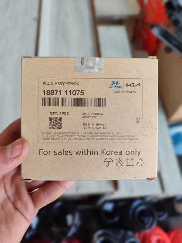 kia K5 svecha свеча orginal