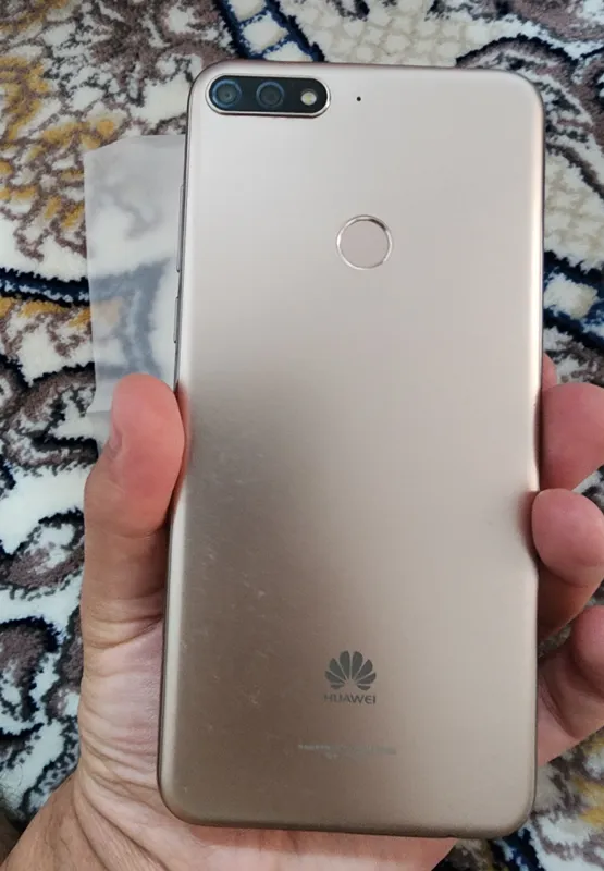 Huawei Enjoy 8