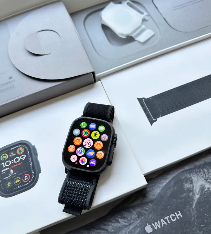 Apple Watch Ultra(2) Black Titanium 49mm — фото 2