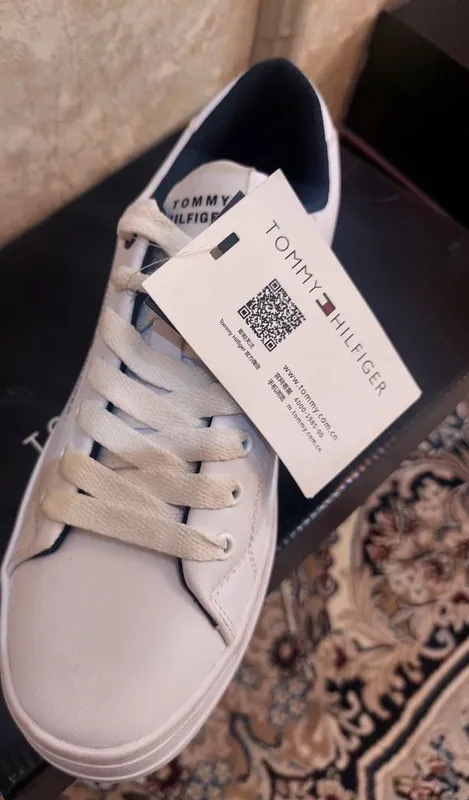 Продажа мужской обуви Tommy Hilfiger