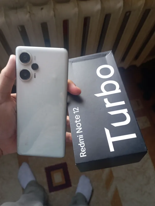 Redmi Note 12 Turbo 4